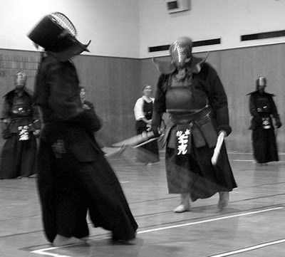 kendo blanco y negro.jpg